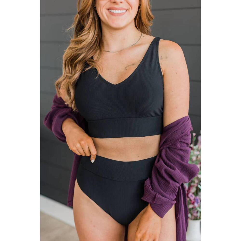 NEW MACK & MAL kissed by the sun bikini swim top in black